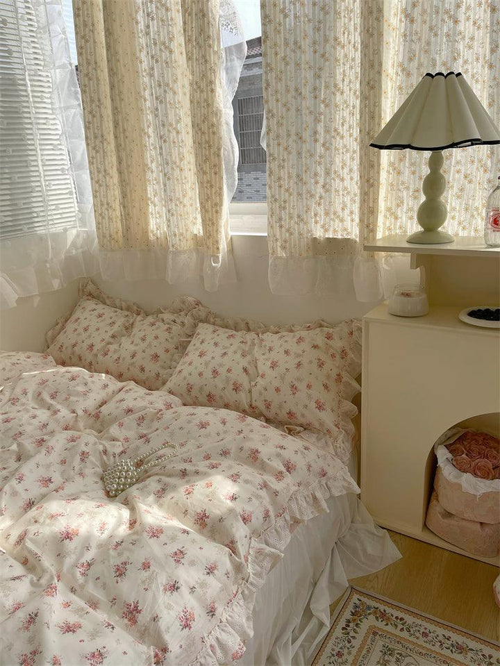 Fragmented Cotton Four Piece Lace Pure Cotton Bed Sheet, Quilt Cover, Bed Skirt, Bedding